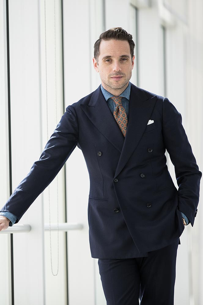 スーツ Double-breasted setup & shirt & tie Brown Double-Breasted Suit With Striped Shirt & Tie | He
