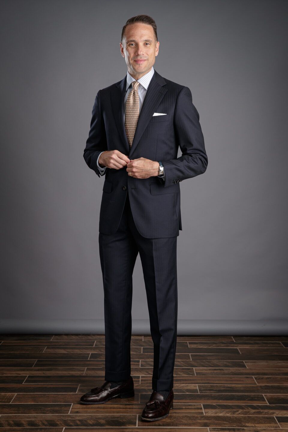Full View of Custom-Tailored Navy Blue Herringbone Suit for All Occasions