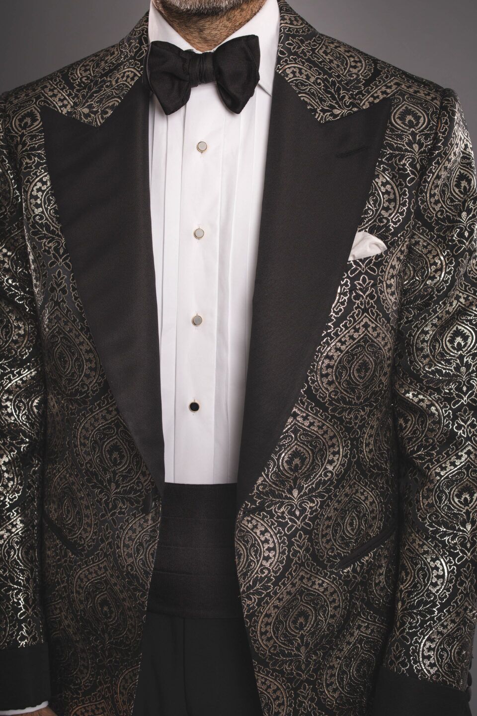 Close-Up of Black & Gold Jacquard Dinner Jacket – Luxurious Texture & Striking Design