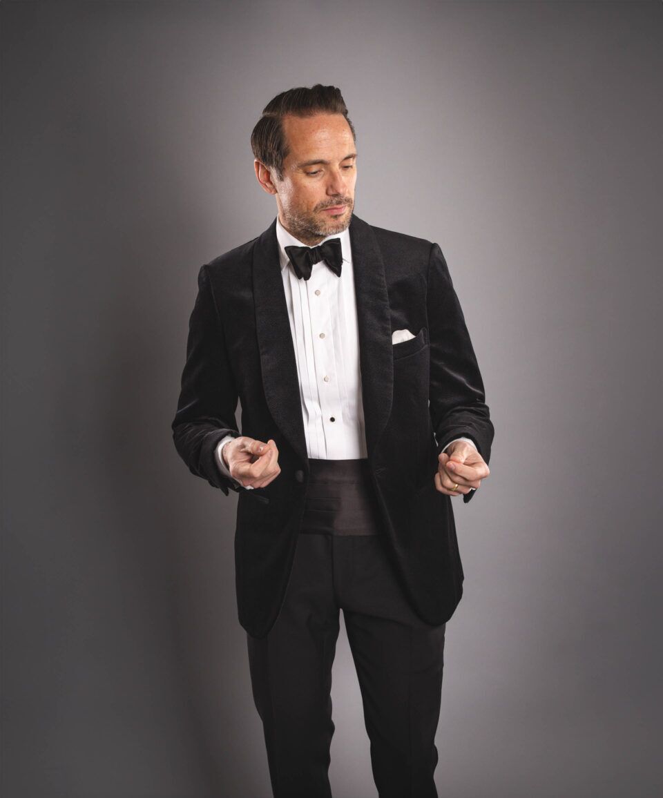 Tailored Black Textured Velvet Dinner Jacket – Perfect for Black-Tie & Formal Events