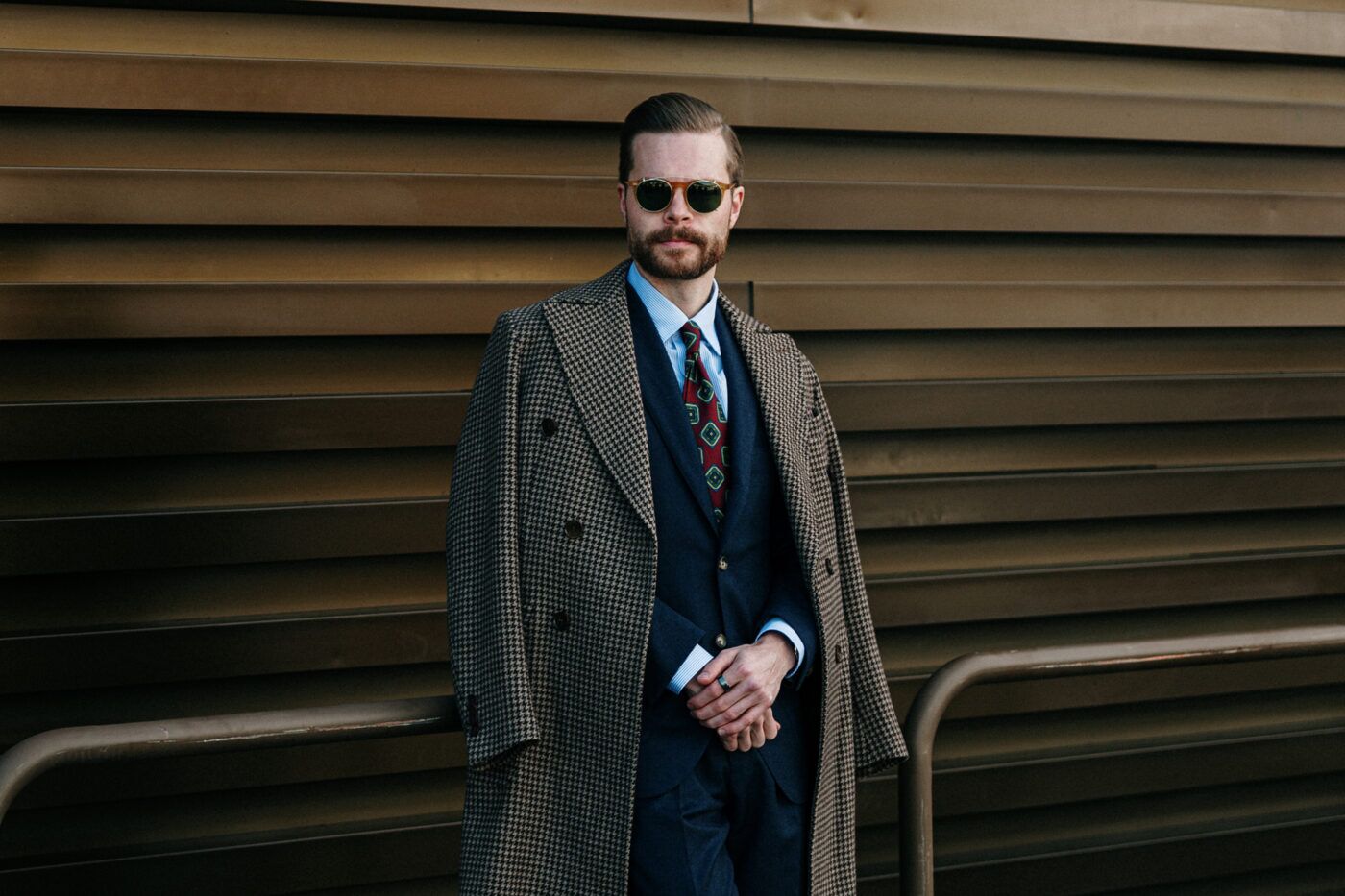 What to Wear in Europe to Look Like a European | He Spoke Style, image size:1400x933