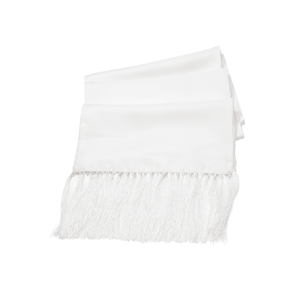 Close-Up of White Silk Fabric with Hand-Knotted Fringe – Smooth Texture & Luxurious Sheen