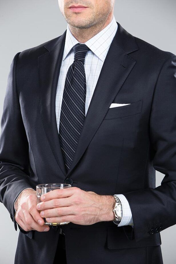 blue suit what color tie