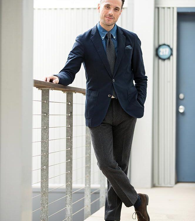 Navy Blazer Grey Tan Shoes With Gray Pants Why Do People Make Bad Style Choices? He Spoke Style Navy Blazer Grey Tan Shoes With Gray Pants Why Do People Make Bad Style Choices? He Spoke Style