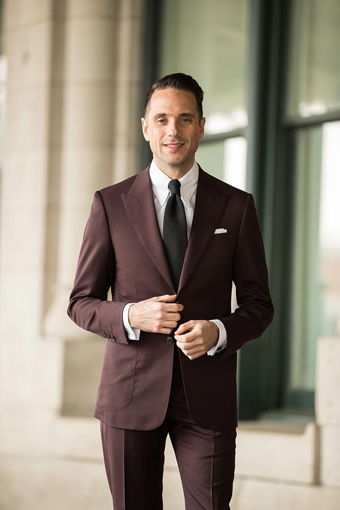 black stretch satin bridesmaid dress Polaris Strapless – Ready to Ship 20 / Phenom Classic Dress Shirts Available in sizes 00 SHOW OUT FRINGE MINI Size:SZ 2