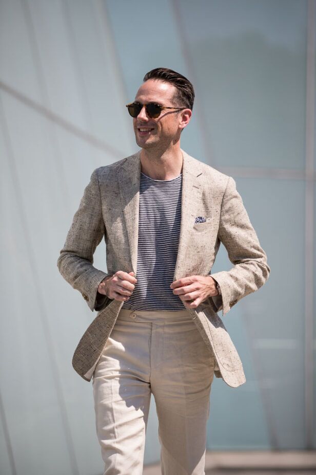 blazer t shirt combination