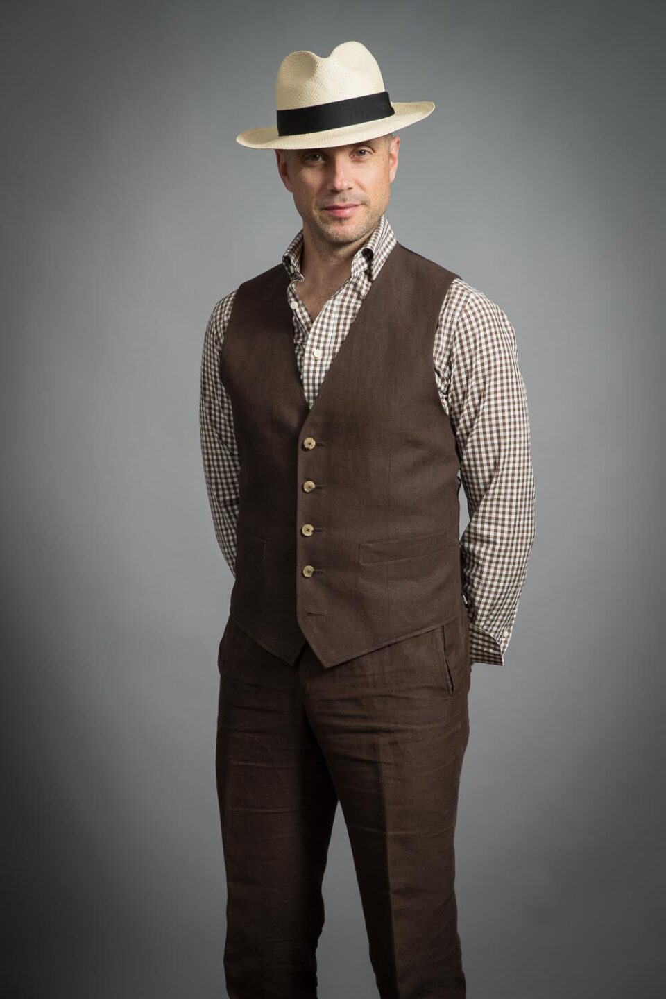 Men's Lightweight Brown Suit in Breathable Linen – Stylish & Versatile