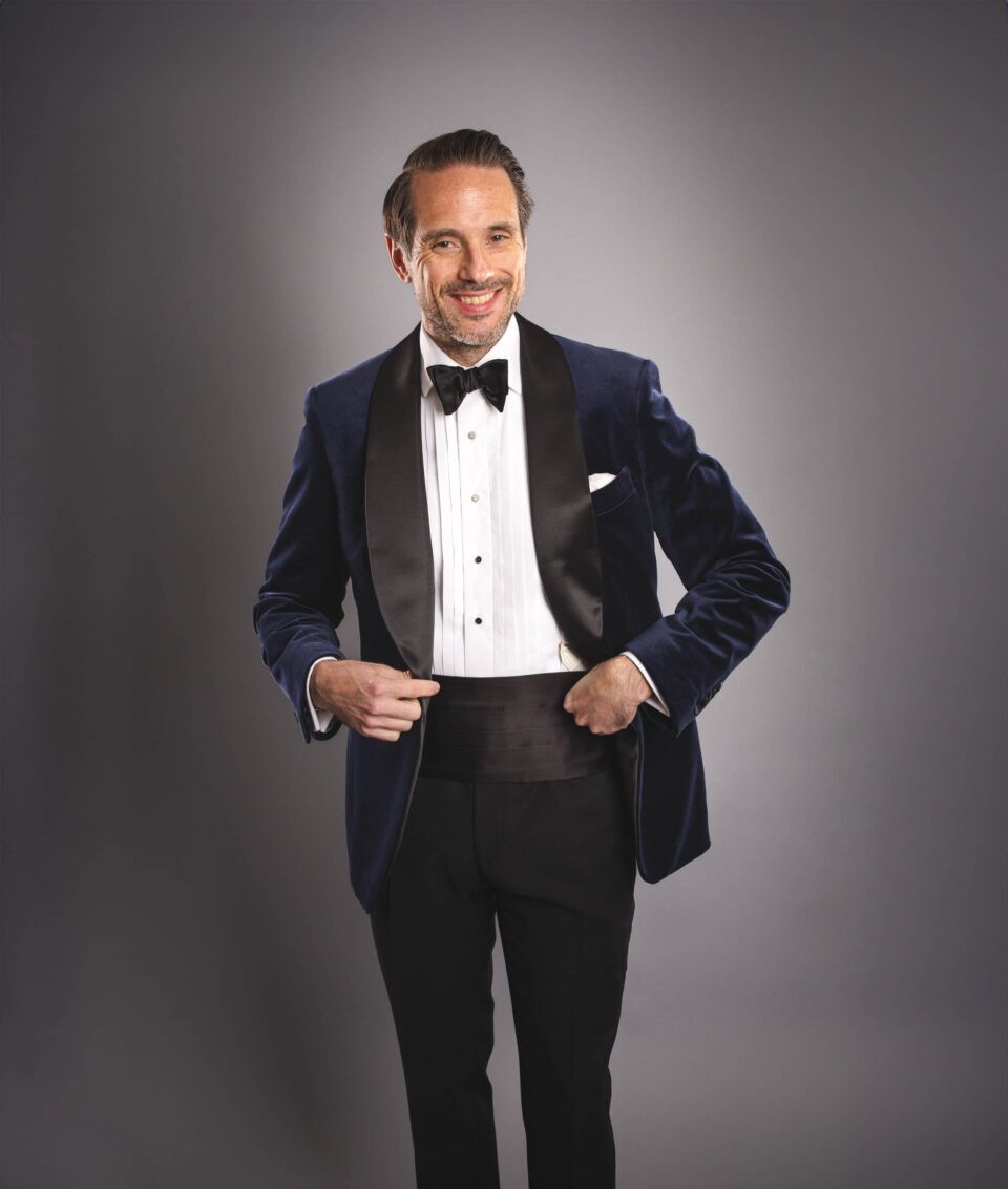 Men's Luxury Navy Velvet Dinner Jacket – Elegant & Timeless