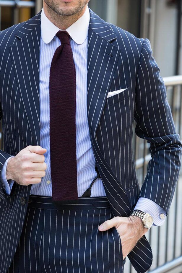 blue suit what color tie
