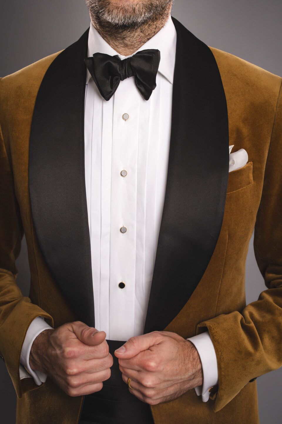Close-Up of Golden Brown Velvet Fabric – Rich Luster & Luxurious Texture