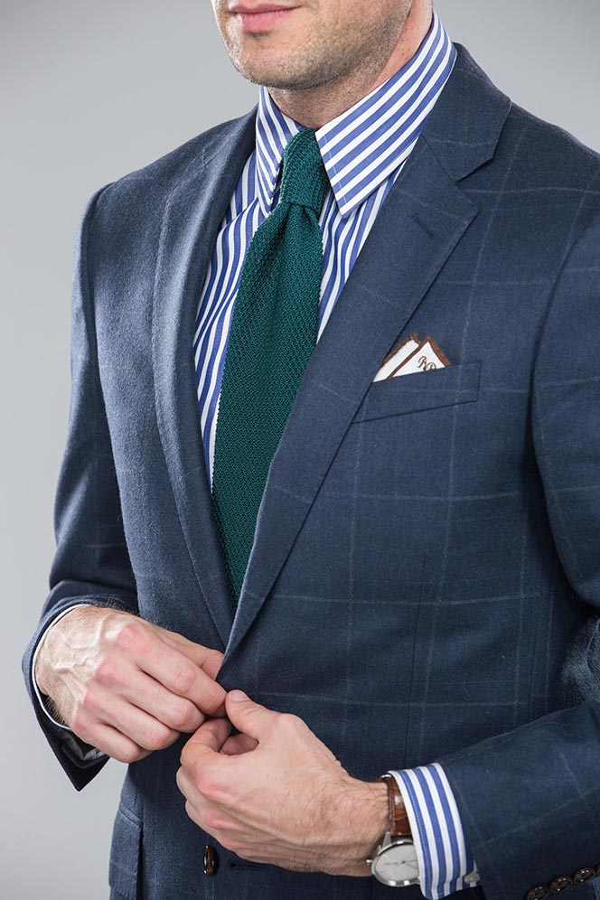point collar dress shirt The HSS Guide To Collars LaDivine CD752 Fitted Formal Choose your Size:55 Gal. YGroup_colourway-pennylane Suit 2 and wears a