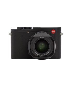 Black compact digital camera with textured body and 28mm Summilux lens, front view